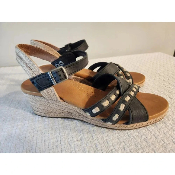 UGG Mairi Espadrille Wedge Ankle Strap Sandals in Navy Blue - Picture 1 of 8